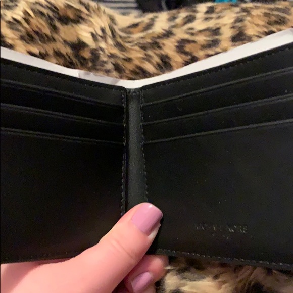 Men's Michael Kors Wallet - Picture 3 of 4